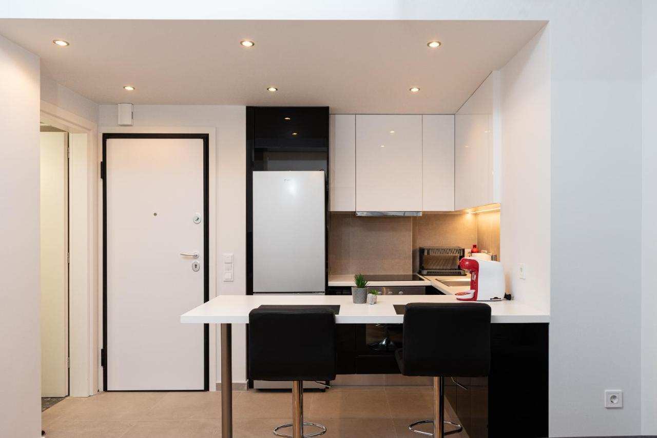 Twins - Apartment *
